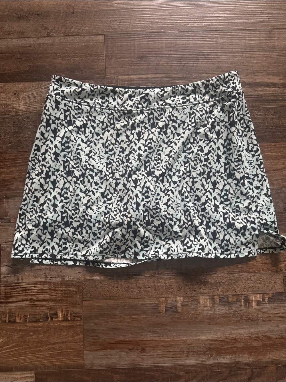 Tranquility by Colorado Clothing Black and White light blue Printed Skort